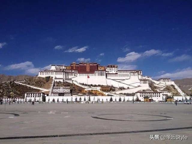 西藏拉萨的房价为什么高了一些？