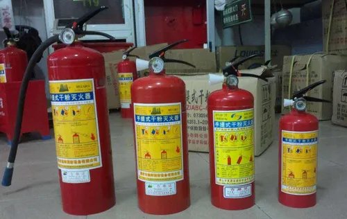 灭火器的操作使用步骤是什么