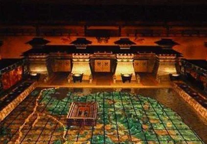 秦始皇的陵墓在哪里？位于今天的哪里？