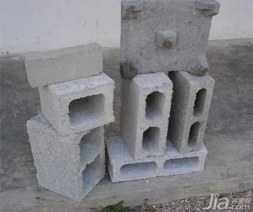 水泥空心砖价格 水泥空心砖多少钱一平方