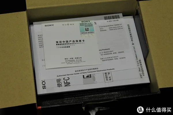体积小、重量轻、参数强大:SONY 索尼 A6300 APS-C画幅 微单相机
