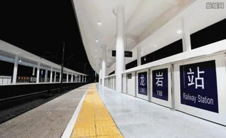 9小时改造火车站 中国工人是如何做到的？