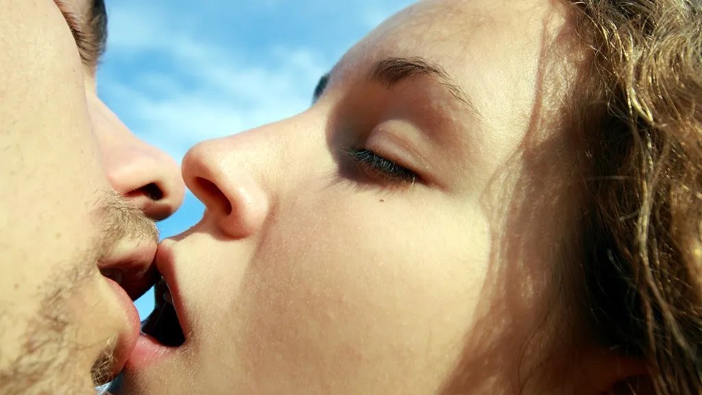 新婚老公竟跑去找小姐