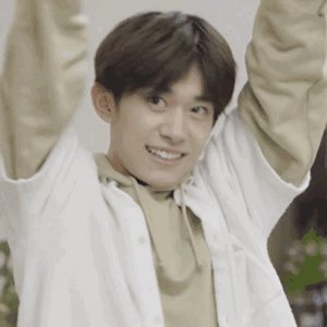 如何看待易烊千玺开热点这件事情？