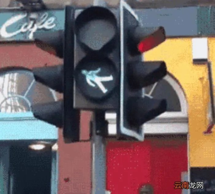 史上超级爆笑动态图 搞笑图片笑死人动态