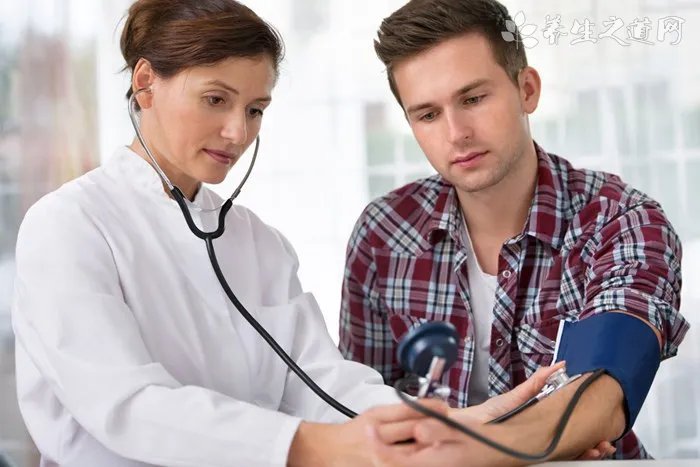 小狗翻肠子的症状