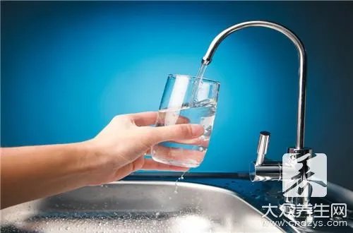 用凉水洗头有什么坏处呢