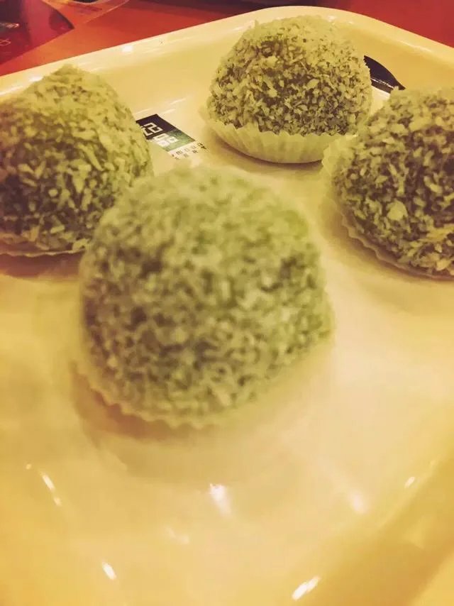 你私藏了哪些美食类电脑壁纸愿意分享？