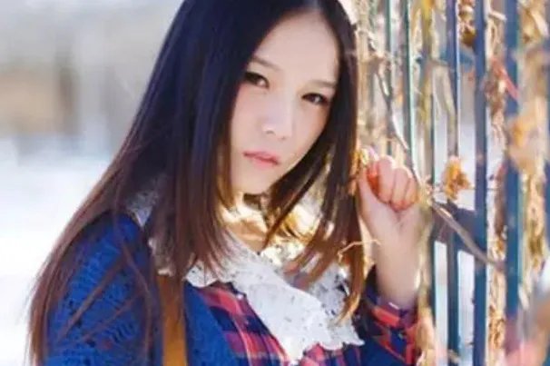 本兮十大经典歌曲排行榜：《情花》上榜，第二最为甜美