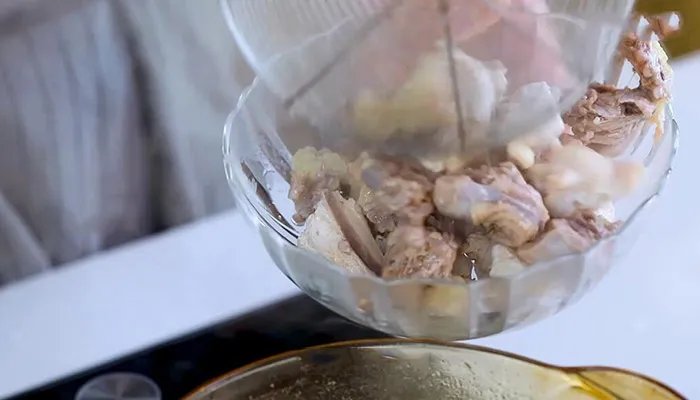 炖鸡的做法 如何炖鸡汤好喝