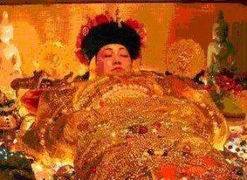 慈禧墓中都有哪些宝贝？