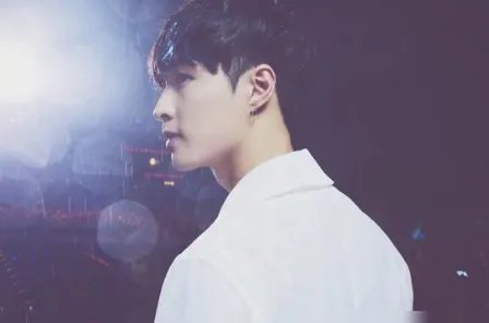 张艺兴给上海捐赠2辆负压救护车，他为疫情还做了哪些贡献呢？