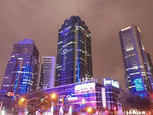 LG V20这款手机怎么样？