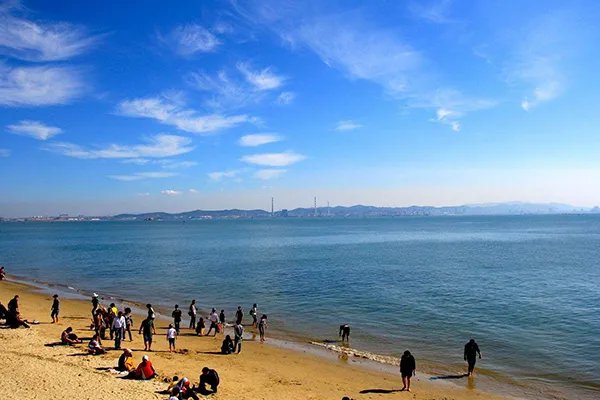 中国十大鬼城城市排名:第二名惨到房价50元一平都无人问津