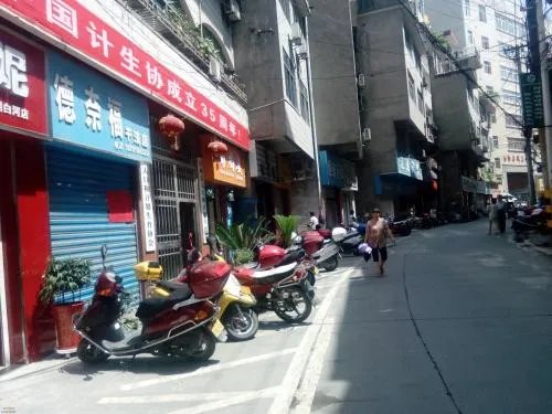 商铺出租转让该怎么写