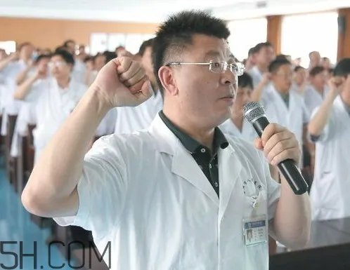 中国医师节为什么是8月19日 中国医师节为什么定在8月19日