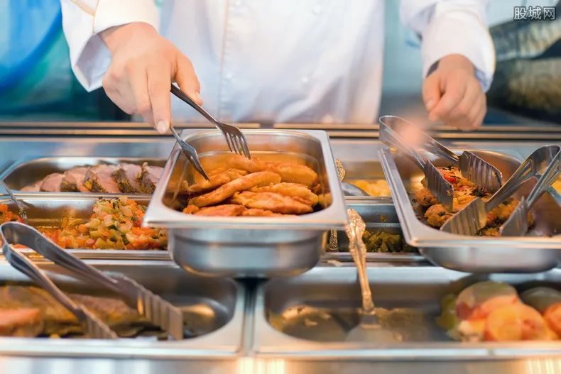 中国外卖用户超3亿 全国每天送出外卖超千万份