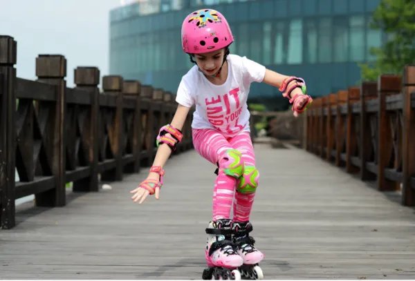 新手初学旱冰教程是怎么样的?