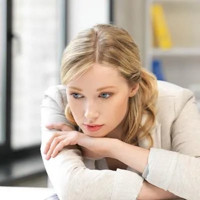 脸发黄是什么原因