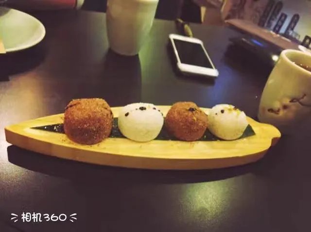 你私藏了哪些美食类电脑壁纸愿意分享？