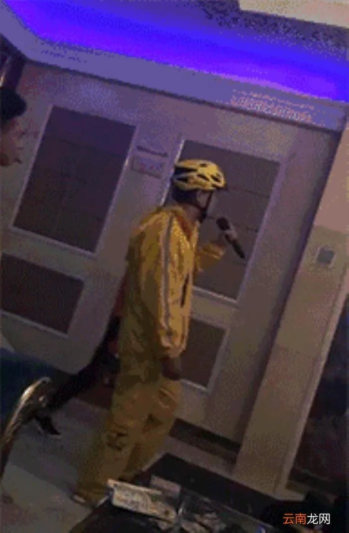 史上超级爆笑动态图 搞笑图片笑死人动态