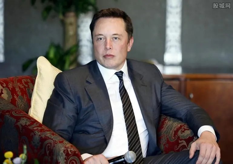 马斯克决定卖掉最后一处房产 没有钱了吗？