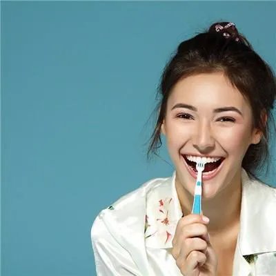 牙齿矫正需要多少钱