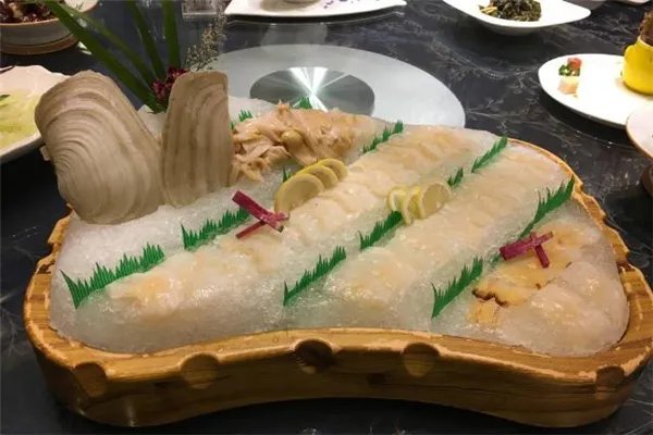 象拔蚌是什么东西 象拔蚌的功效与作用