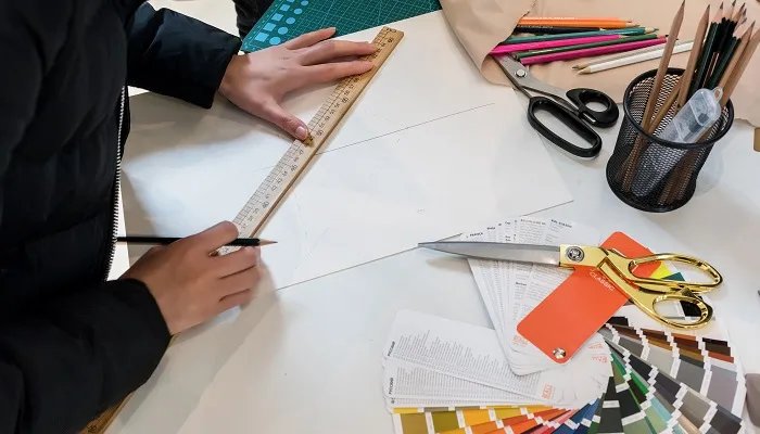 卡尔拉格斐为什么被叫做老佛爷 老佛爷卡尔格拉菲