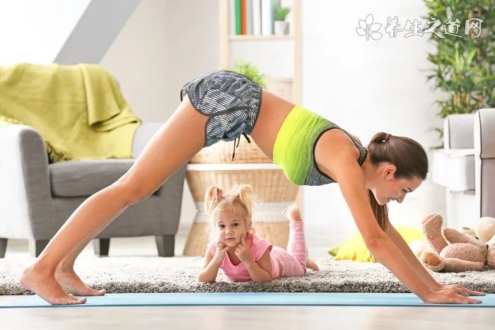 初学者练瑜伽砖入门更快