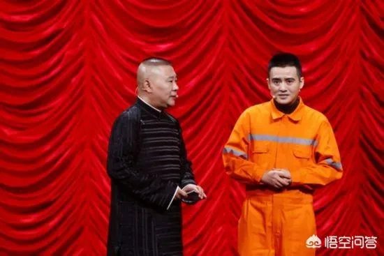 叶逢春为什么将自己在《欢乐喜剧人》舞台上的表演称为南方喜剧？