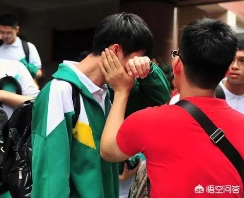 黑龙江一高考生提前到考点却错过考试，你怎么看？