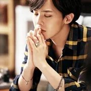 最帅气的QQ男生头像