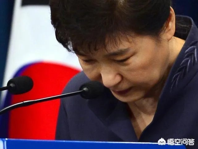 66岁朴槿惠拘捕期限再延长，你认为朴槿惠还要被拘捕多久？