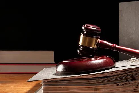 公务员举报领导被打残，这究竟是怎么回事？