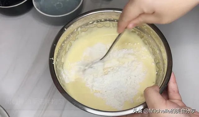 最简单的蛋糕制作方法?