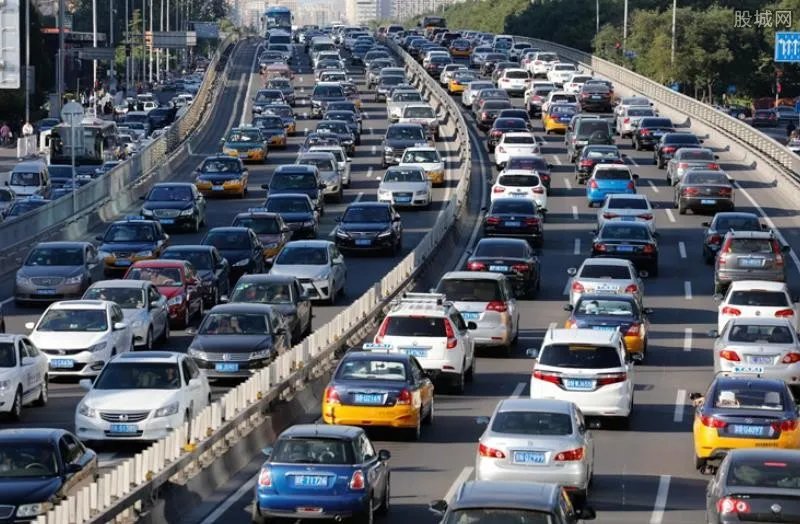 外地车牌能进北京吗 要符合相关限行规定