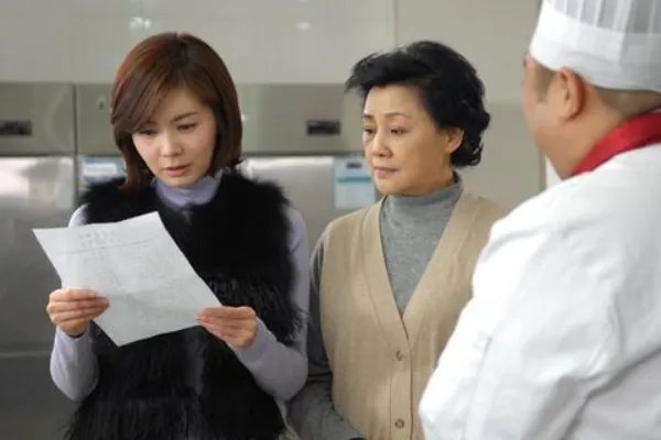 如何评价林师傅在首尔？剧情有什么值得注意的细节？