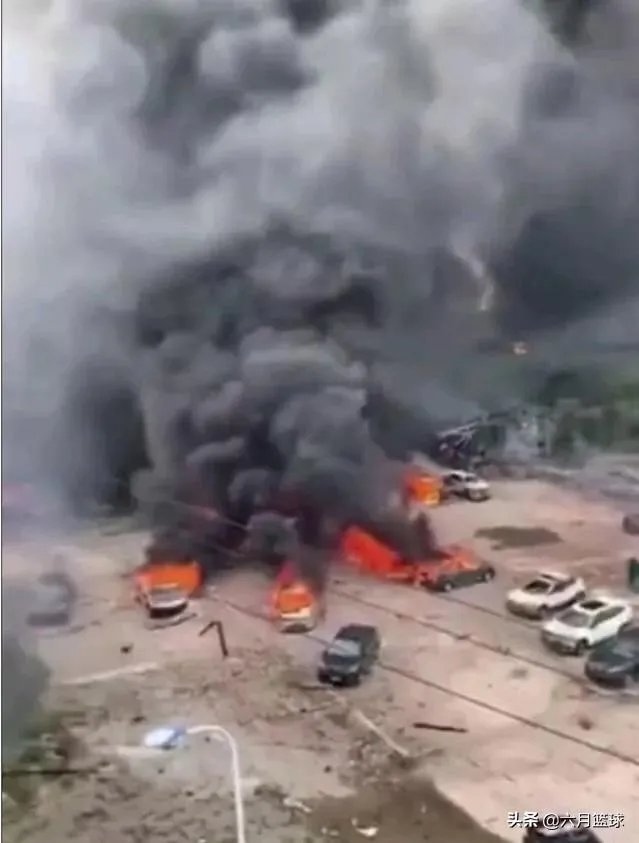 浙江温岭油罐车突发爆炸，汽车被炸飞4层楼高，怎么回事？