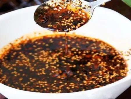 西安的裤带面是怎么做的？