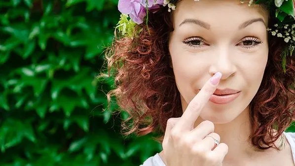 鼻屎多是怎么回事