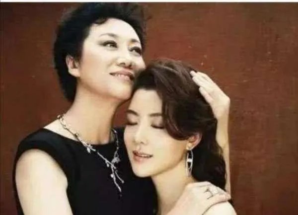 车晓为什么离婚 车晓离婚的真正原因