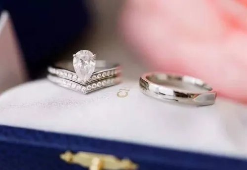 订婚需要戒指吗 订婚戒指一般多少价位