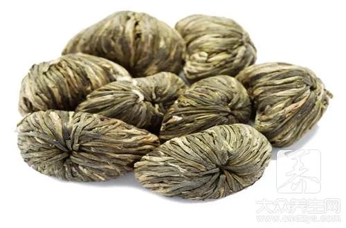 莲子茶的功效与作用有哪些？