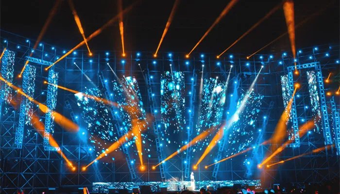 she是哪三个人 she是哪三个人组成的