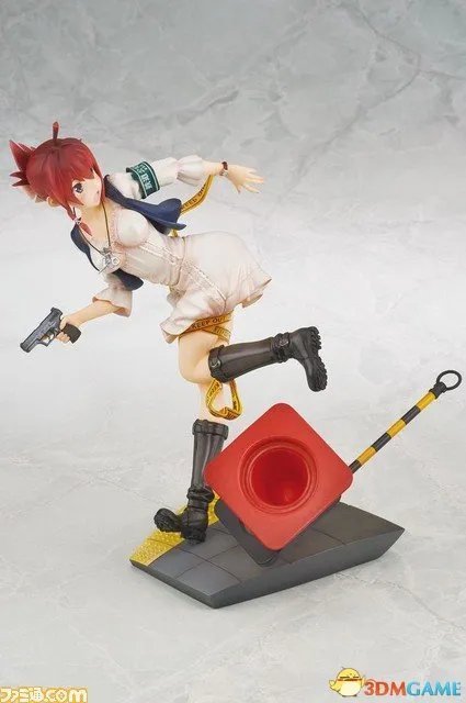 激萌 1/8比例美少女手办“夕立改二”与“樱井葵”