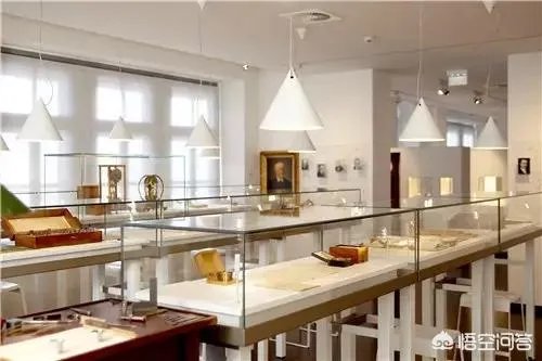 格拉苏蒂手表的档次?什么人戴最合适?