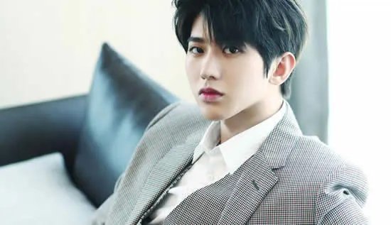 蔡徐坤真名叫什么，为什么改名字？