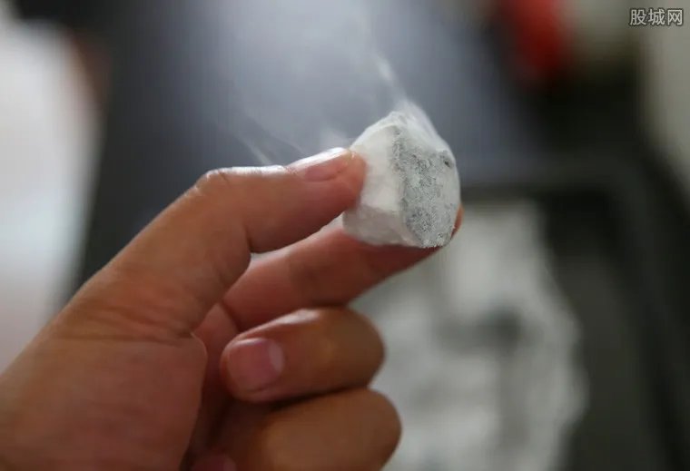 哪个国家的可燃冰储量最多?中国在世界排名第几