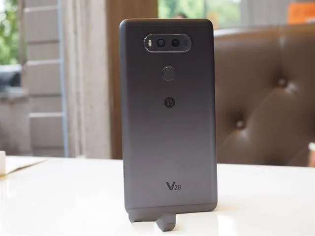 LG V20这款手机怎么样？